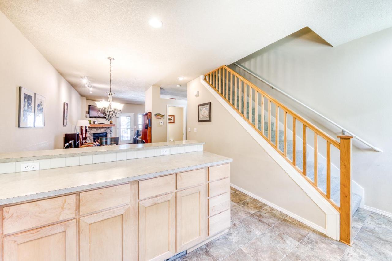 The Chefs Chalet At Collins Lake Apartment Гавърнмънт Кемп Екстериор снимка
